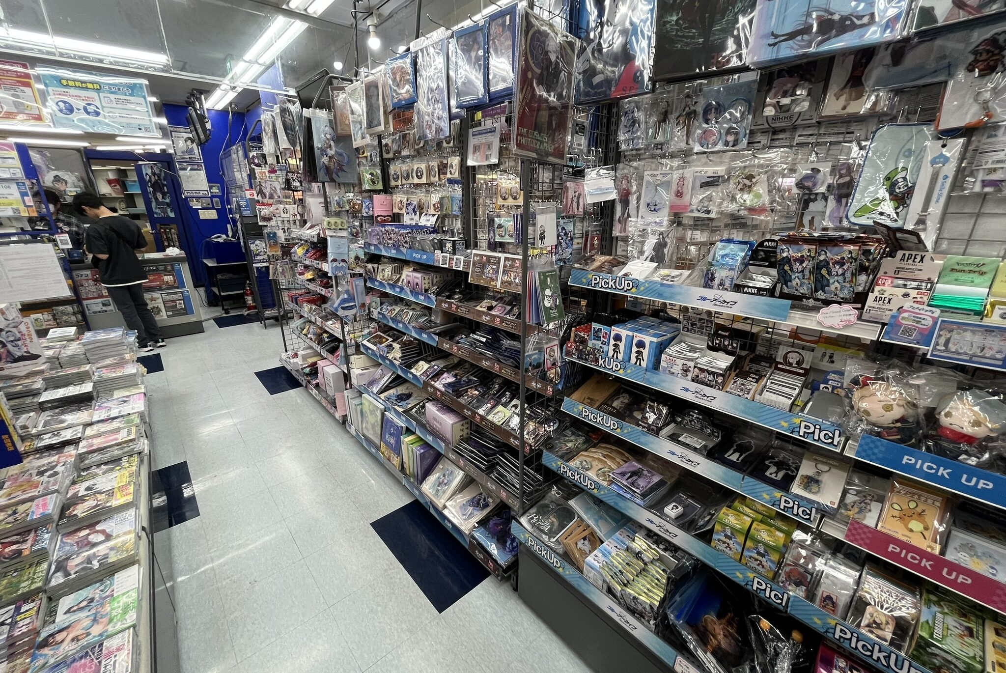 アニメイト南越谷店_店舗内1