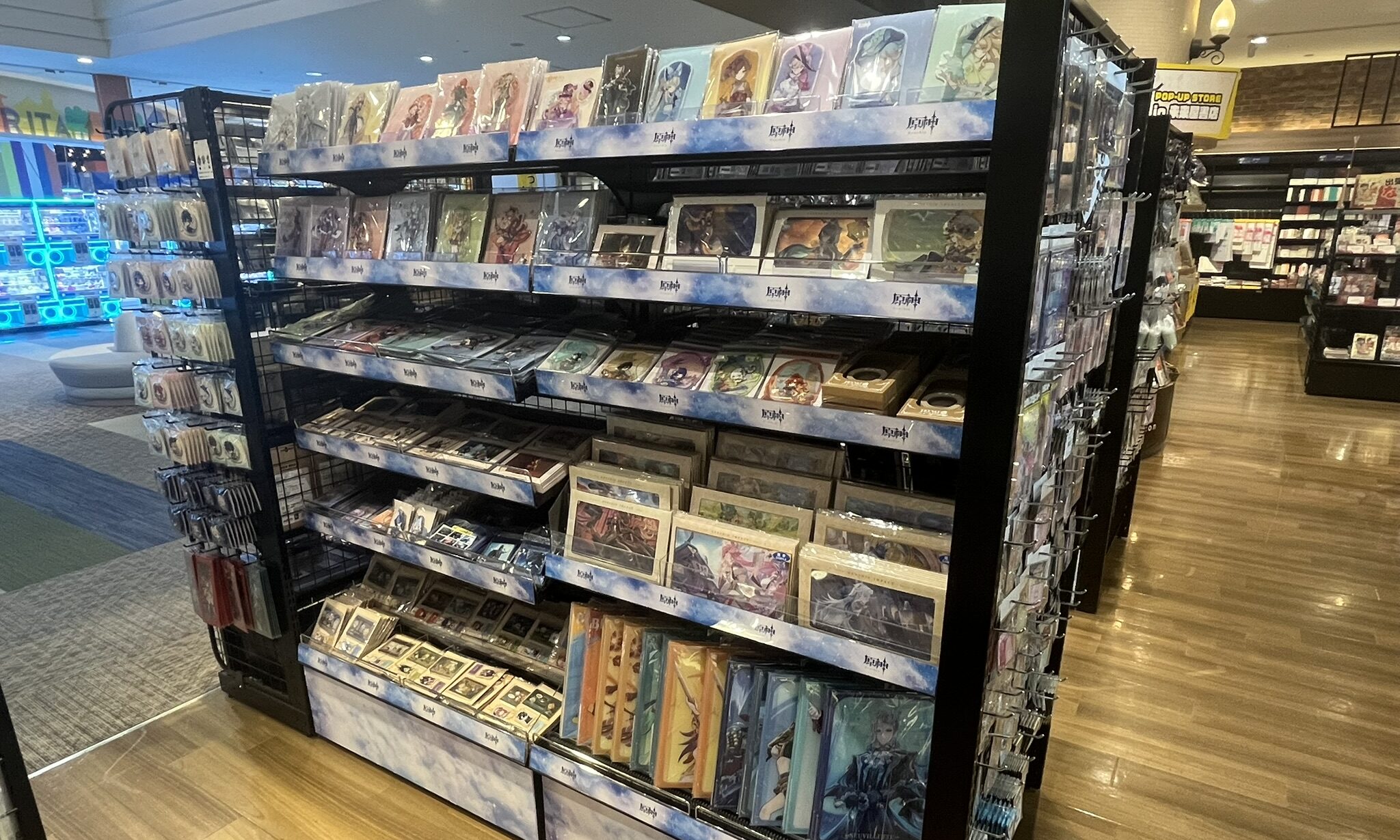 未来屋書店 成田店 原神グッズ②